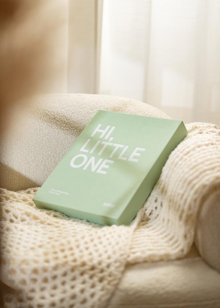 KAILA HI LITTLE ONE Mentă - Coffee Table Photo Album (60 Negre Sidor)