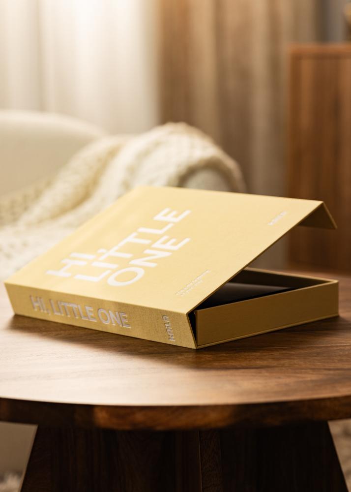 KAILA HI LITTLE ONE Yellow - Coffee Table Photo Album (60 Negre Sidor)