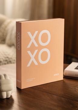 KAILA XOXO Pink - Coffee Table Photo Album (60 Negre Pagini / 30 foi)