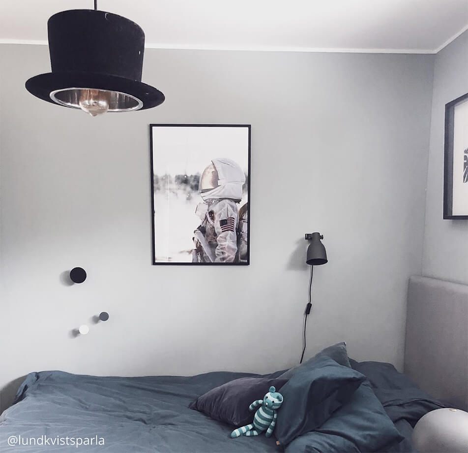 Decor pentru camera copiilor - poster cu astronaut